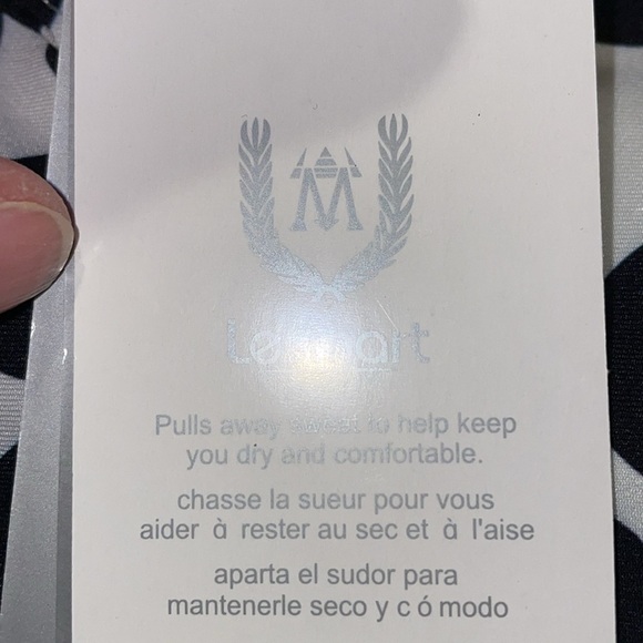 NWT.  Lesmart Standard Fit Gold Series Pants.  Size 4. - Picture 15 of 16